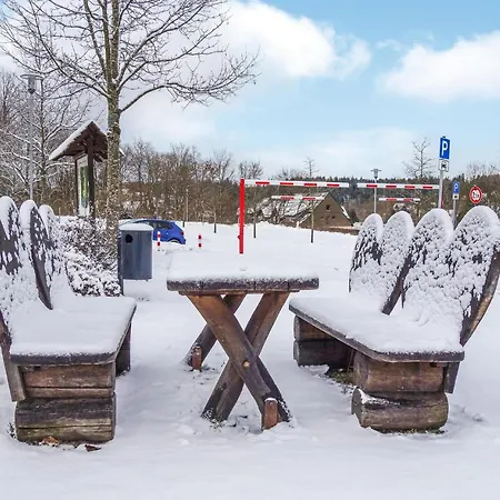 2 Bedroom Lovely In *